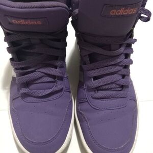 Woman Adidas  purple and silver size 5.5